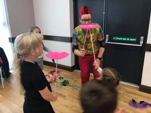 6 Weeks Holiday - Circus